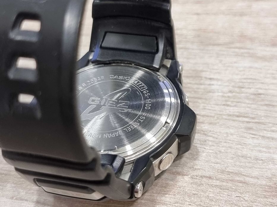 Колекционерски часовник Casio G-Shock Giez GS-1100 / Solar Atomic