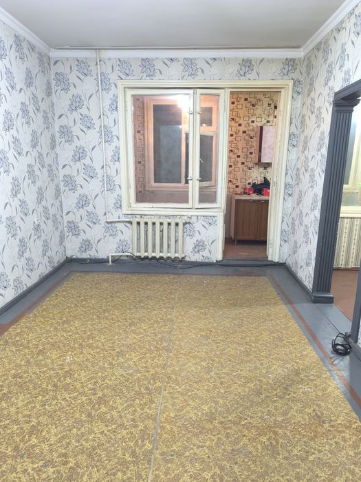 2 х ком в 3х ком Спутник 17.  1/4 не торец огород подвал. 49 м²