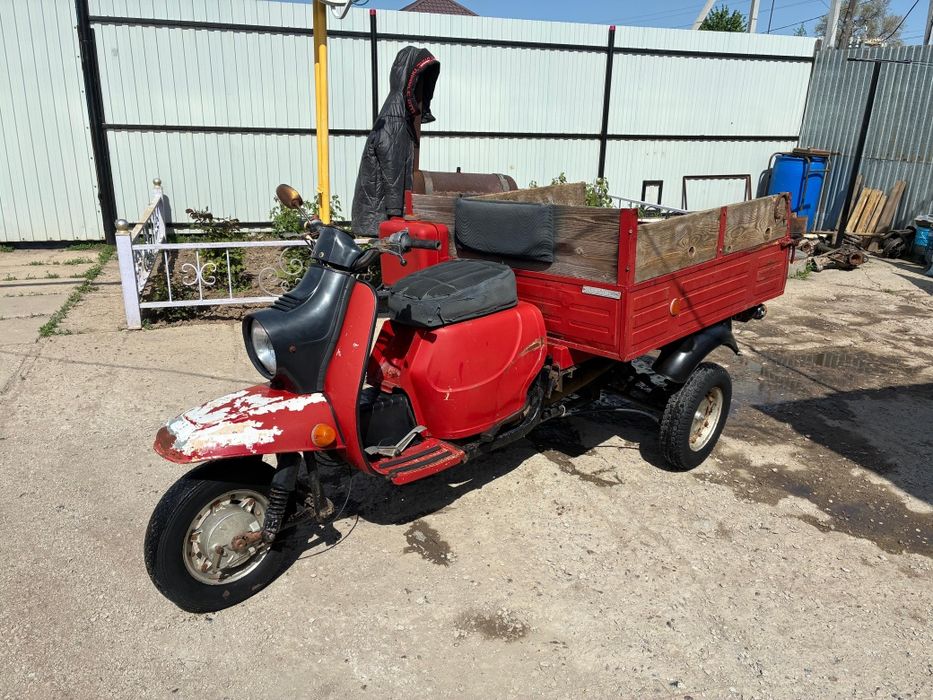 Продам моторолер