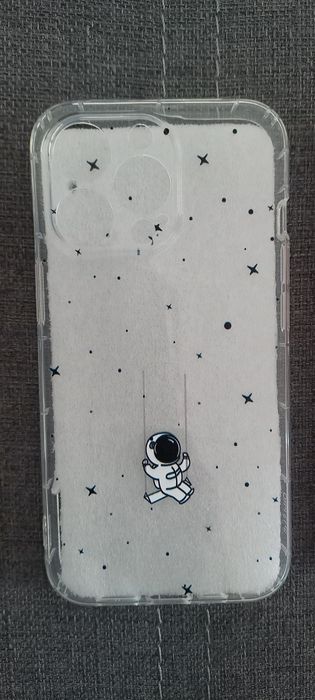 Продам чехлы на айфон13 про