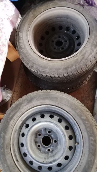 Зимние Покрышки вместе с дисками