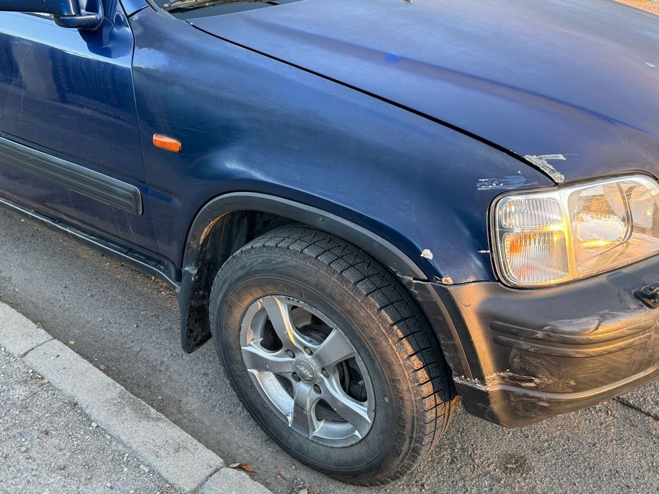 Продам машину Хонда CRV