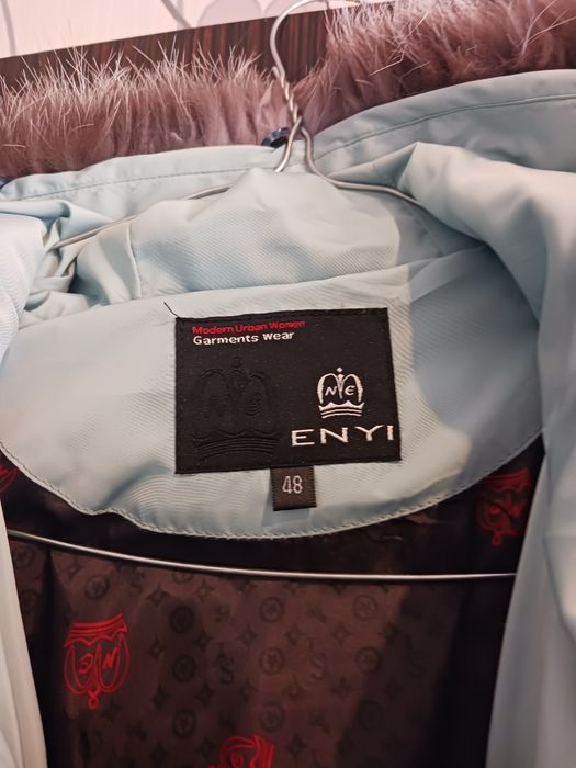 Зимно дамско яке L-XL