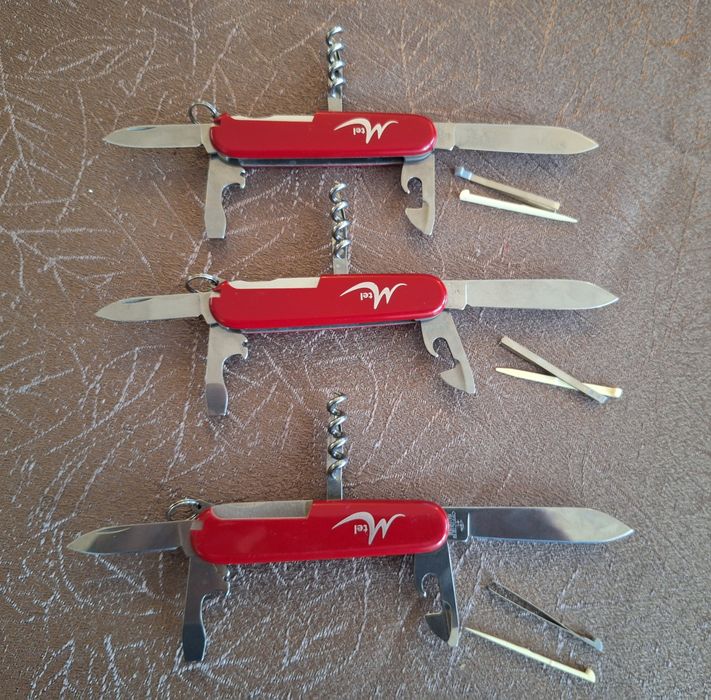Продавам Victorinox