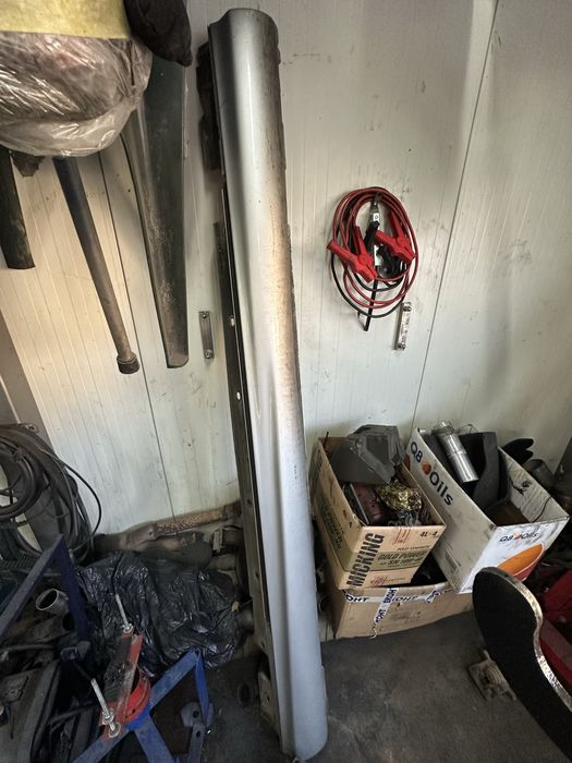 Amg прагове w209