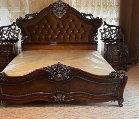 Спальны диван с матрасом