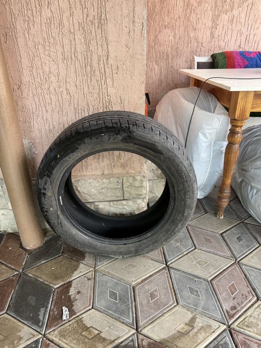 Продам летние шины размер 225/55R18