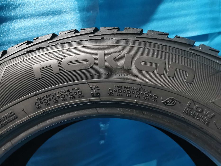 205/65 R16 c - nokian m+s 2 bucati