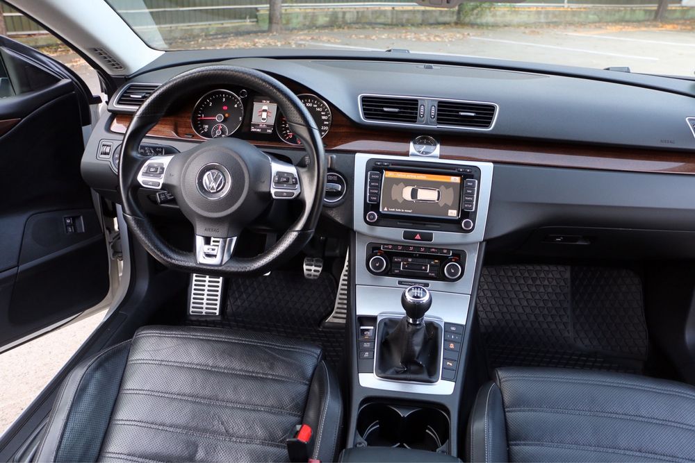 VOLKSWAGEN Passat CC 2011 — imagine 5