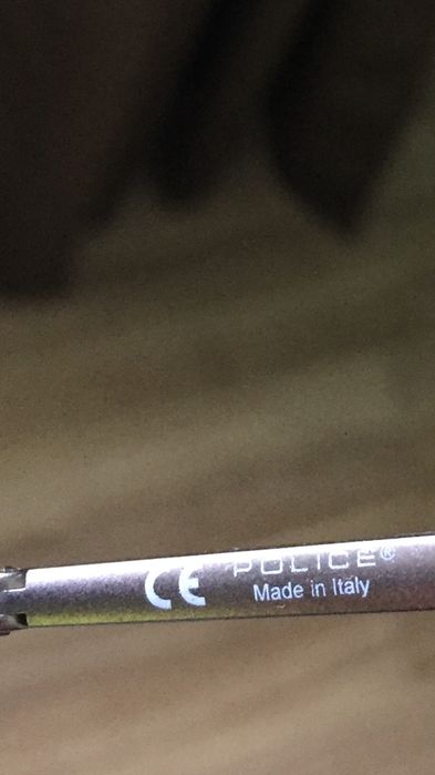 Vand ochelari de soare barbati , marca Police .. originali