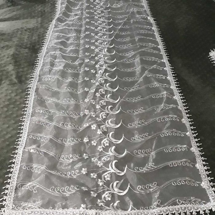 Тишлайфер и Карета с бродерия и мъниста