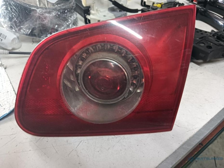 Lampa Spate / Stop Dreapta Spate Volkswagen Passat Variant (3C5) [