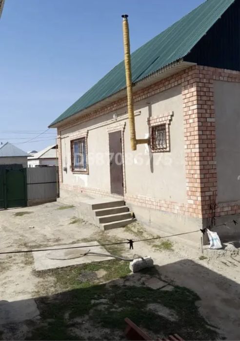 Дом и времянка в Арай