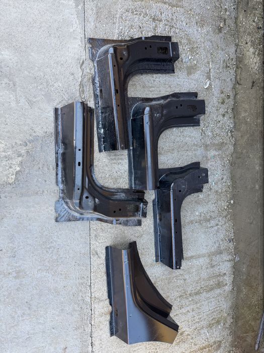 Prag stanga dacia logan 2