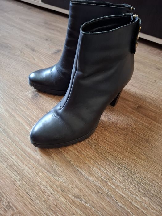 Ghete damă Dasha din piele naturală – mărimea 38