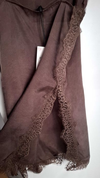 Top  elegant Zara ,maron.