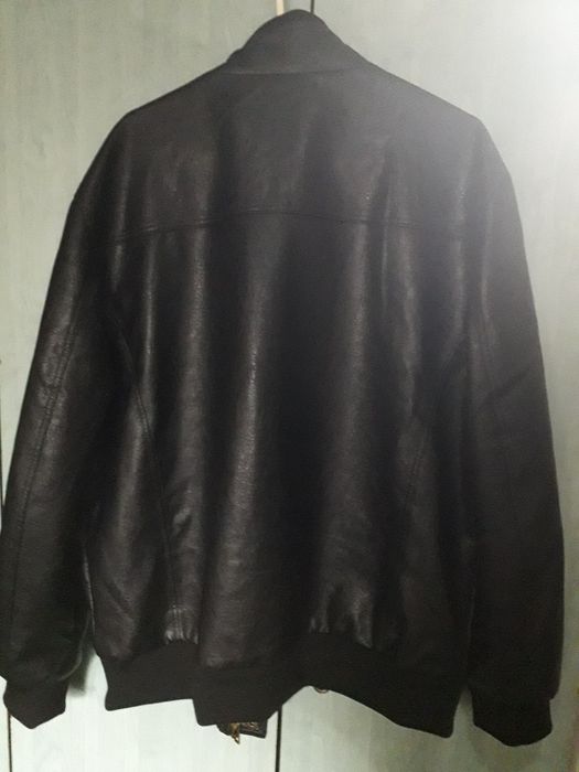 Jachetă toamnă-iarnă Lee Cooper din piele ecologică cu epoleți