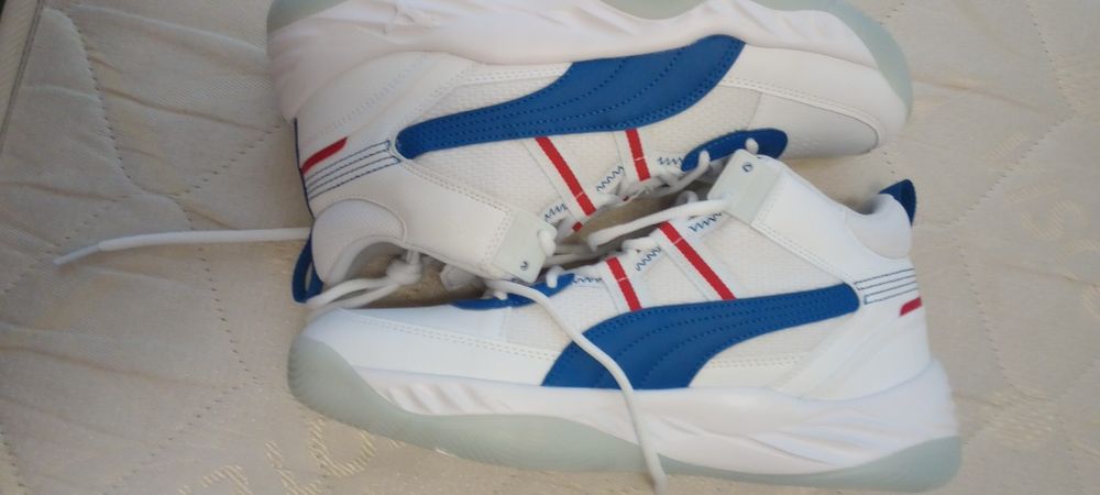 Vând Ghete Puma Rebound Future noi
