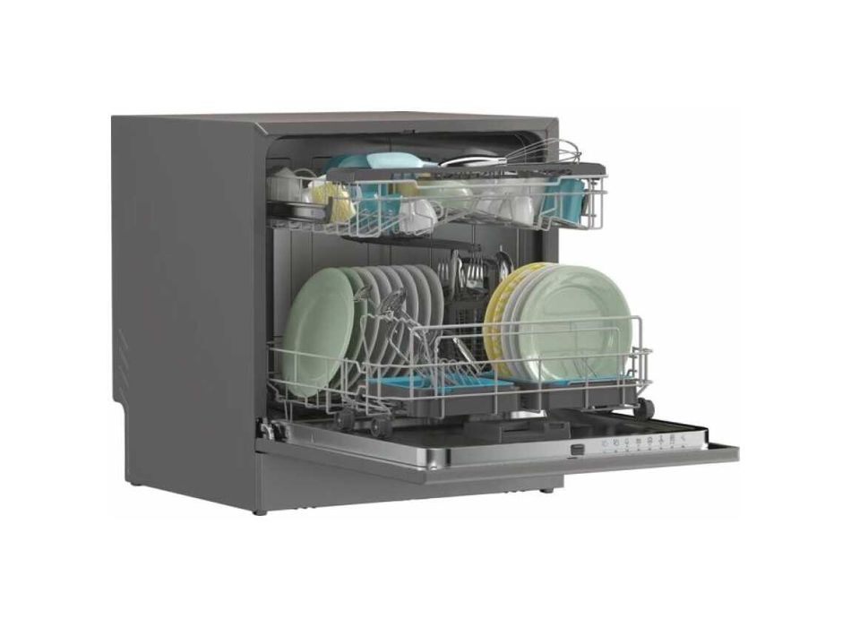 Нова малка съдомиялна кубче Candy CP 8F9FFA Rapidó 8 комплекта