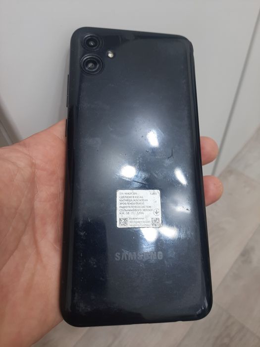 Телефон смартфон Samsung a04