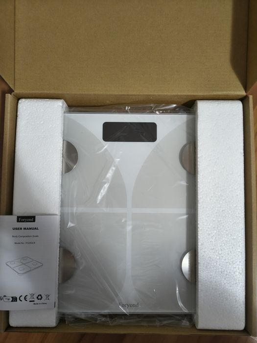 Cantar inteligent Foryond din sticla securizata 180 kg