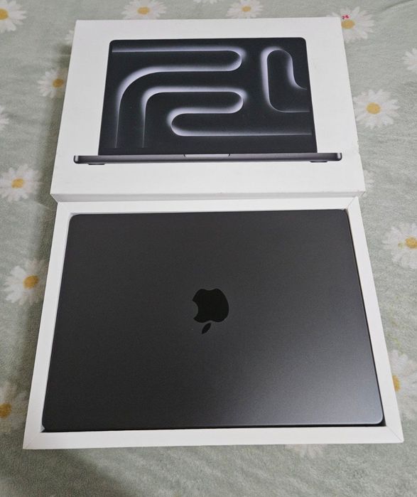 MacBook Pro M3 Pro Spaceblack 18GB/512GB full box sotiladi