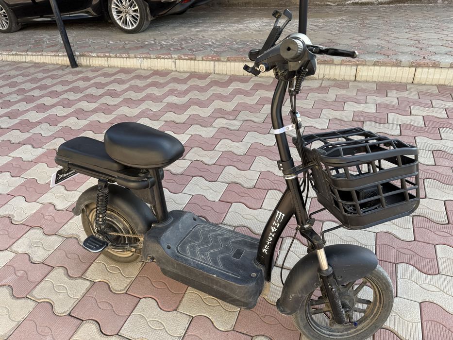 Продается электросамокат в отличном состоянии