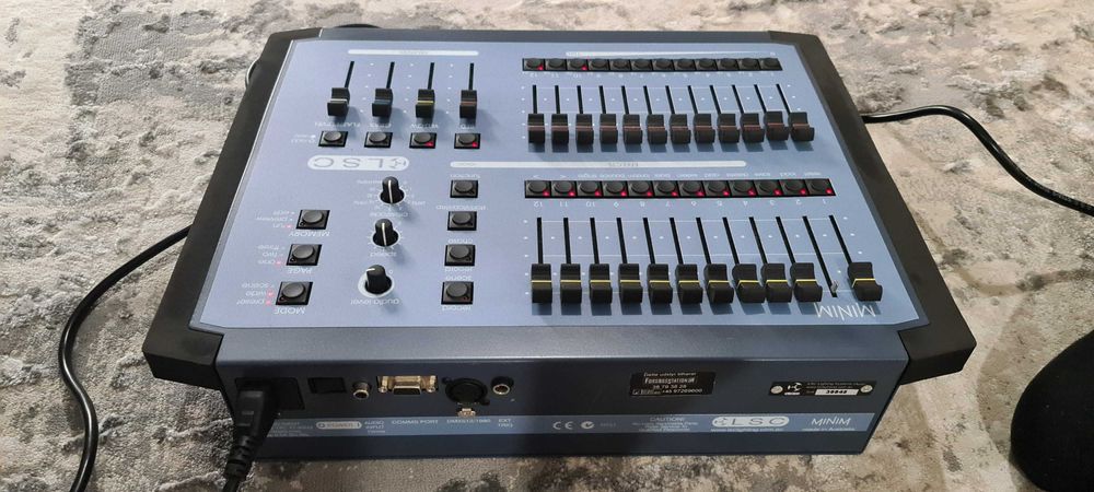 Mixer, controller lumini LSC MINIM 12/24 canale