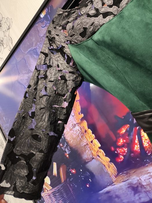 Платье  приталенное