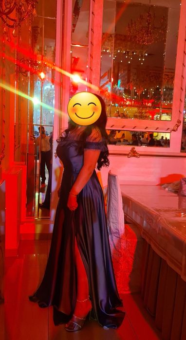 Платье вечернее продам