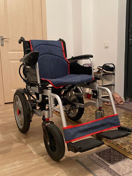Электрический инвалидная коляска
