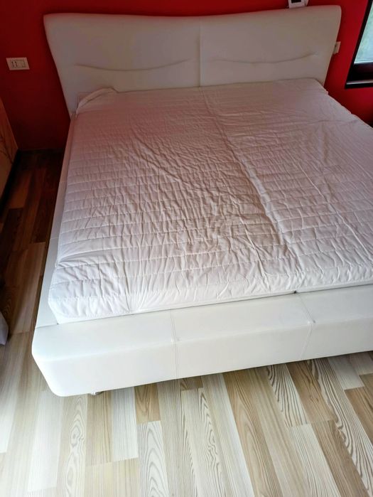 Vând  pat 180  fabricat in Austria
