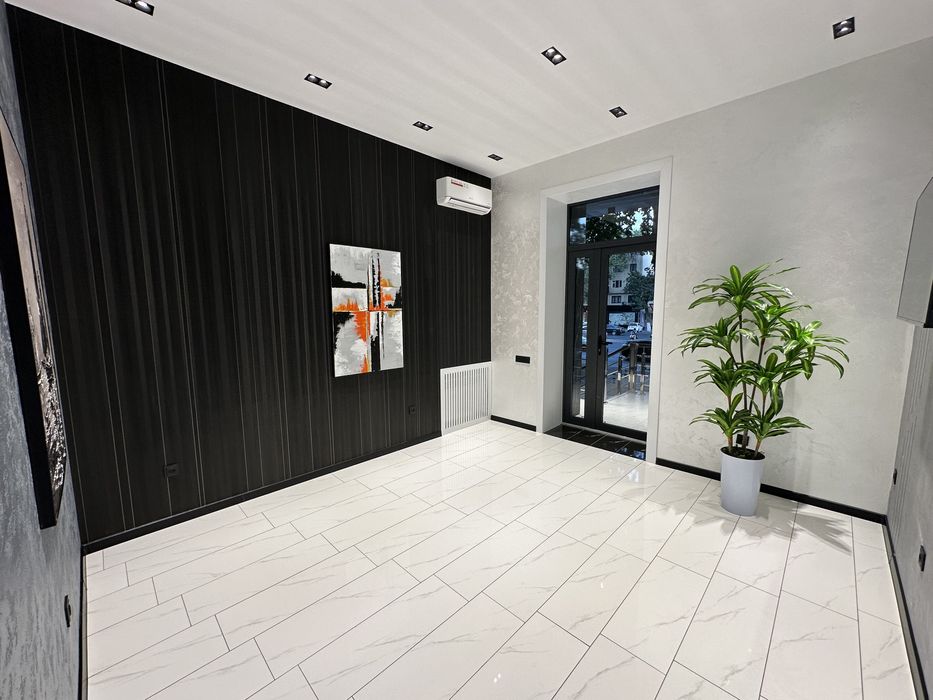 Сдается в аренду помещение/Евро офис вдоль дороги 60м2 - Ш.Руставели