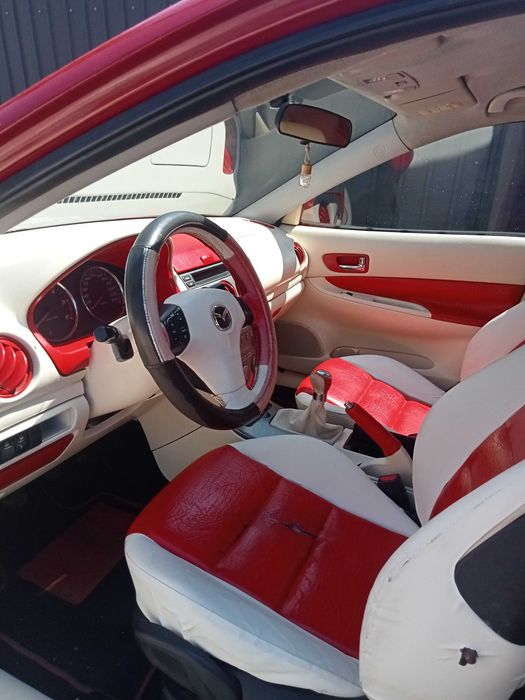 Vând Mazda 6 an fabricație 2006