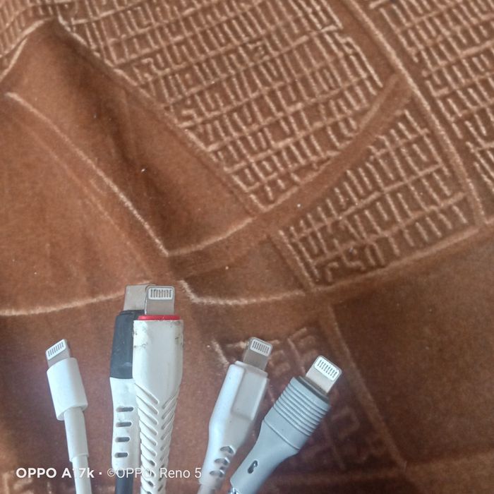 Продам кабеля lightning и type-c