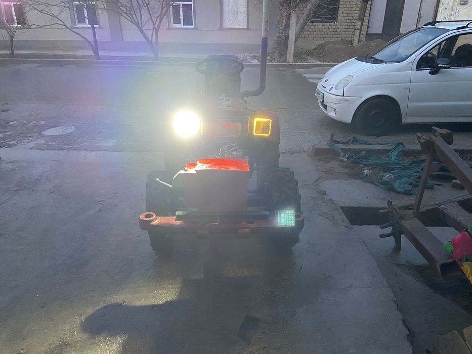 трактор фрезали.