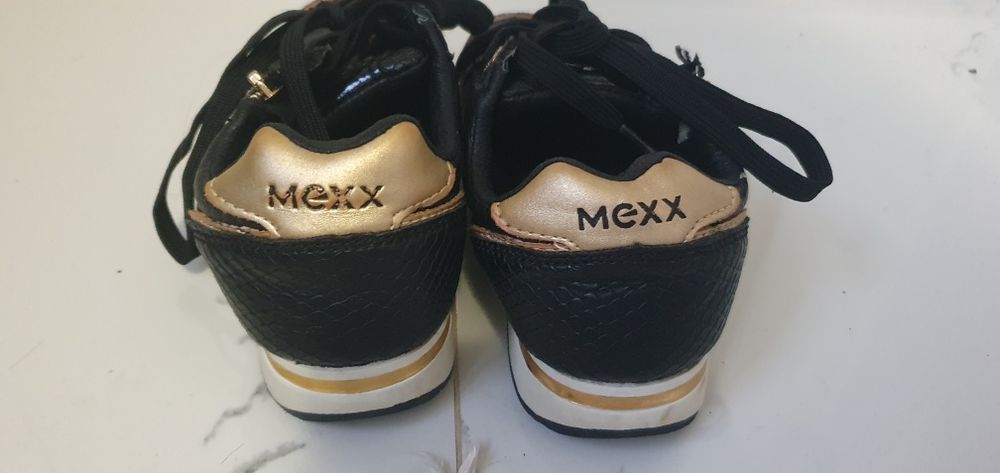 Adidași Mexx marimea 30
