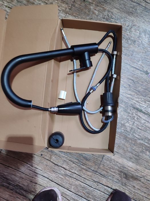 Кухонный смеситель