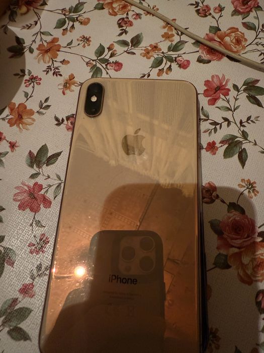 Продам iphone xs max 256gb