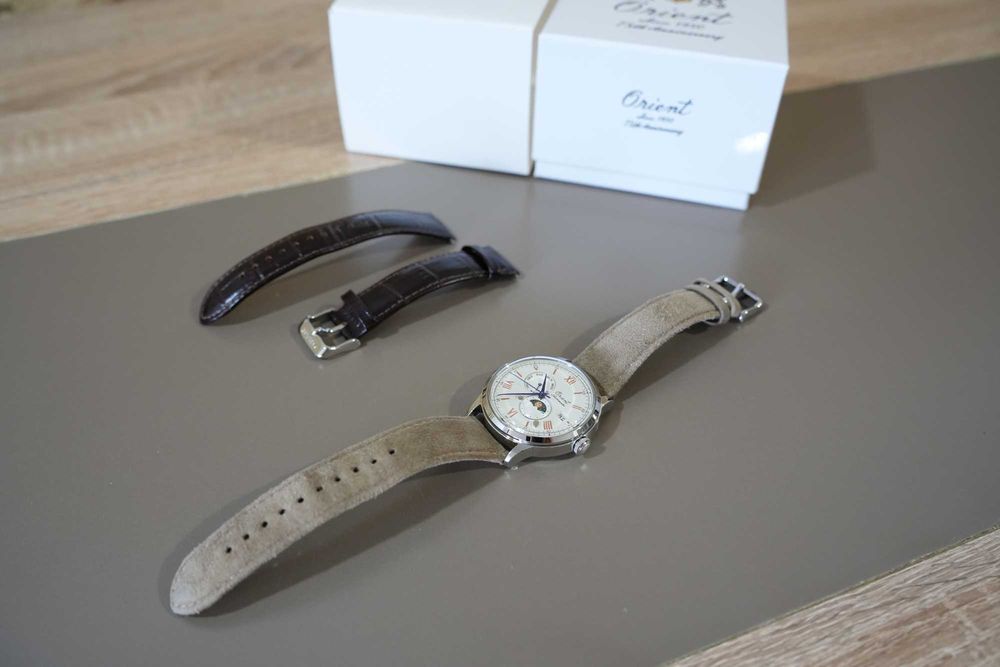 Ceas Bambino editie limitata 75th Anniversary automatic Sun & Moon