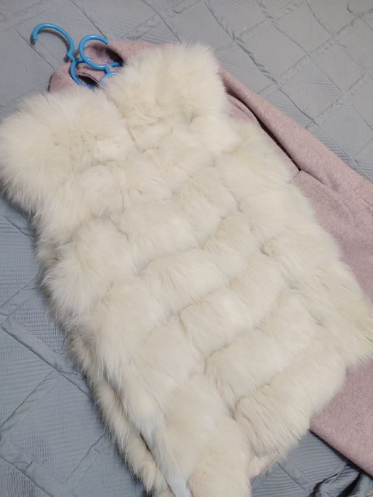 Пальто + жилетка 5000 тг.