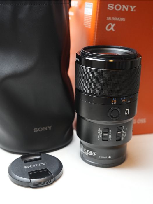 Vand sau Schimb obiectiv foto Sony 90mm F2.8 Macro 1:1 OSS G