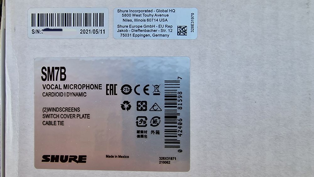 Микрофон Shure SM7B XLR