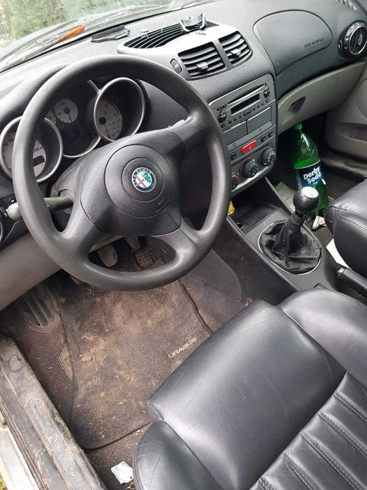 Alfa Romeo 147 на части