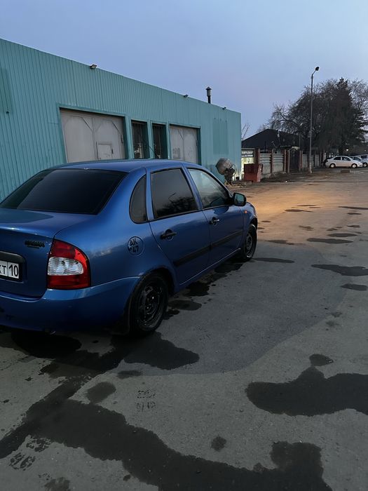 Машина/автомобиль