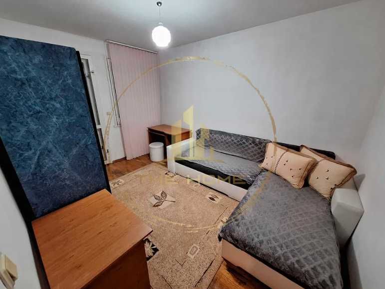 Дава се под наем Тристаен апартамент в Варна, Център - 70 кв.м за 425 € - Снимка #4