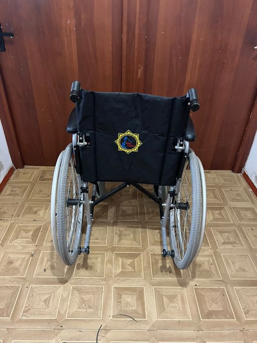 Инвалидная коляска