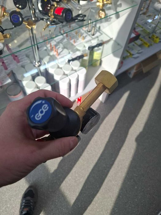 Редуктор углекислотный CO₂ для полуавтомата