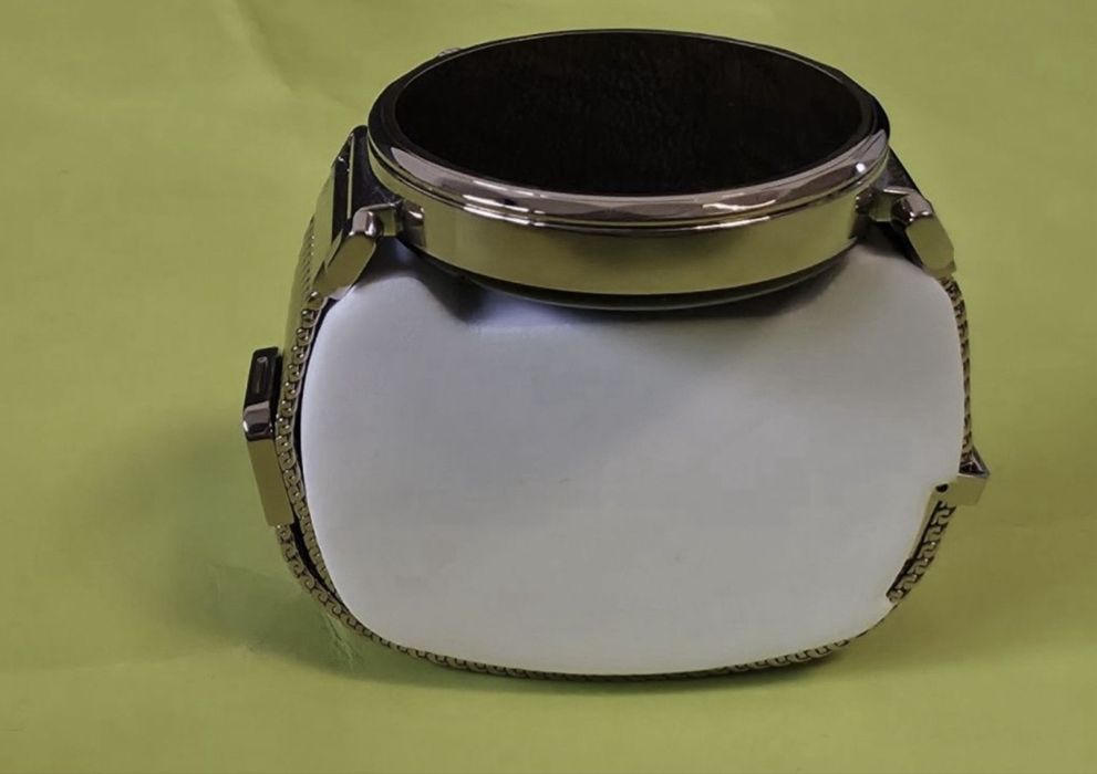 КАТО НОВ 41mm Huawei watch GT 5 Гаранция Yettel 2027г. GOLD