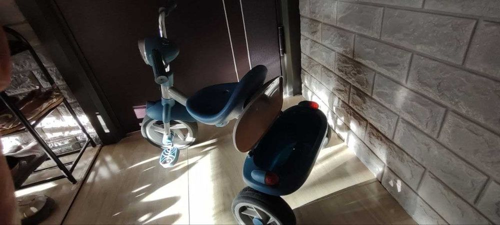 Детский трёхколёсный велосипед